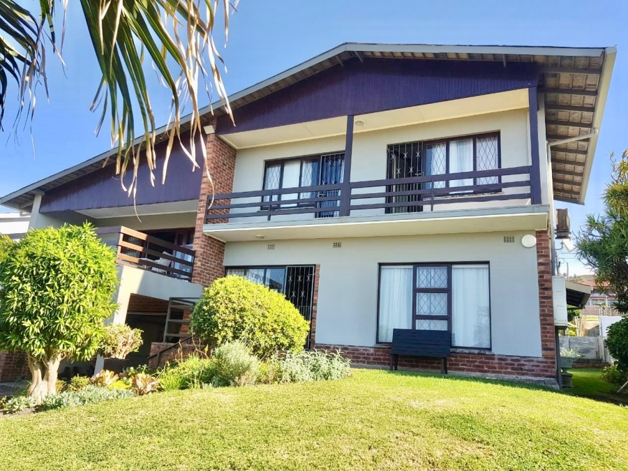 3 Bedroom Property for Sale in Uvongo KwaZulu-Natal
