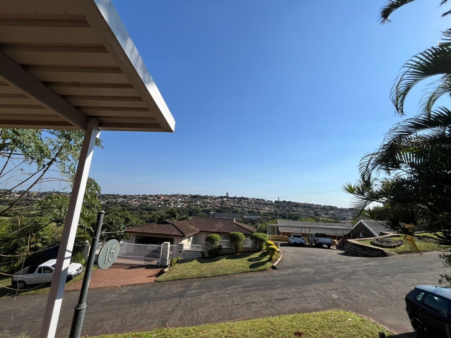 3 Bedroom Property for Sale in Ocean View KwaZulu-Natal