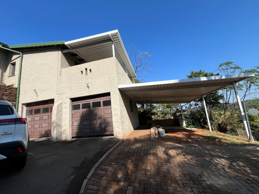 3 Bedroom Property for Sale in Ocean View KwaZulu-Natal