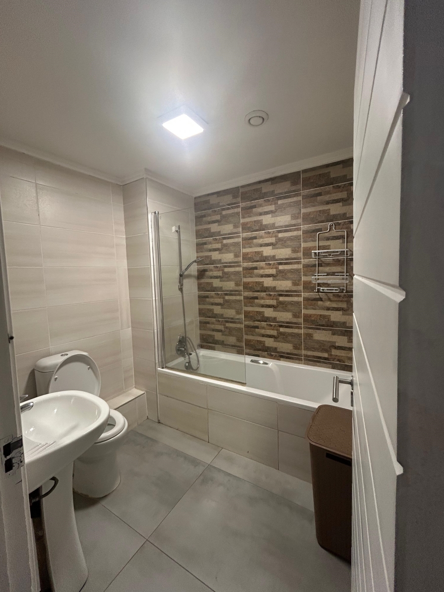 2 Bedroom Property for Sale in New Town Centre KwaZulu-Natal