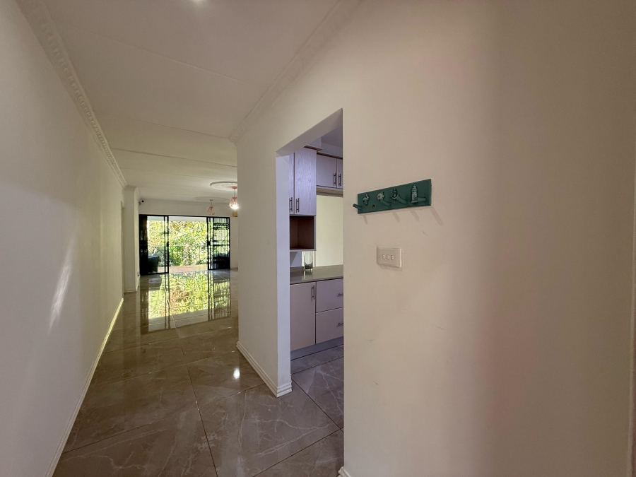 To Let 2 Bedroom Property for Rent in Westbrook KwaZulu-Natal