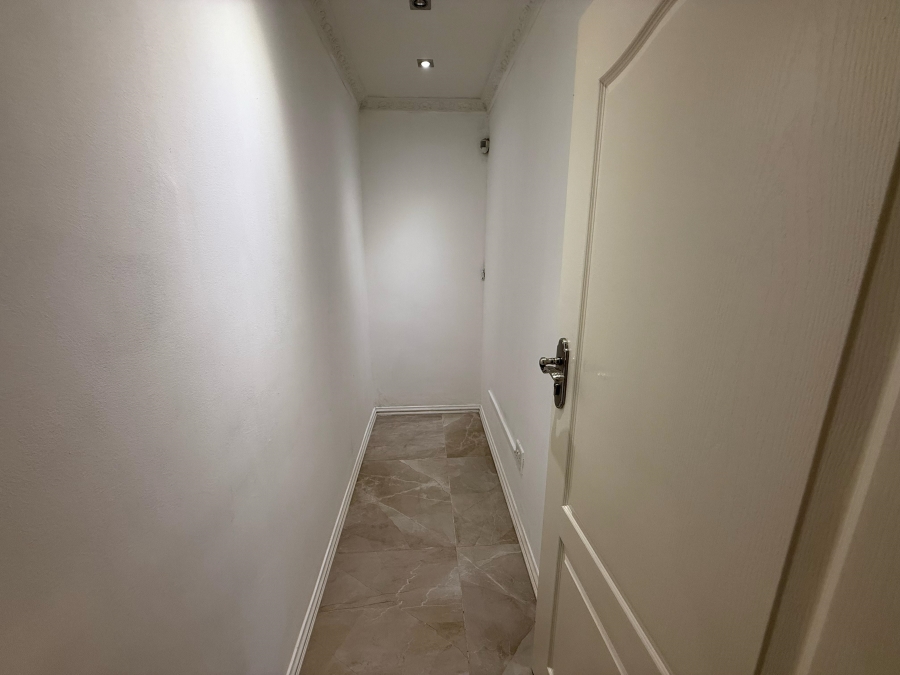 To Let 2 Bedroom Property for Rent in Westbrook KwaZulu-Natal