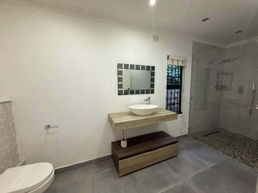 To Let 2 Bedroom Property for Rent in Westbrook KwaZulu-Natal