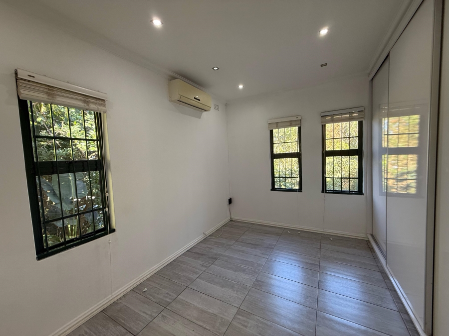 To Let 2 Bedroom Property for Rent in Westbrook KwaZulu-Natal