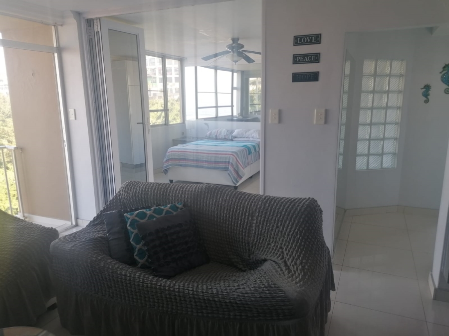 To Let 2 Bedroom Property for Rent in Amanzimtoti KwaZulu-Natal