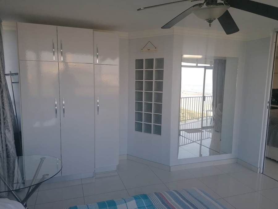To Let 2 Bedroom Property for Rent in Amanzimtoti KwaZulu-Natal