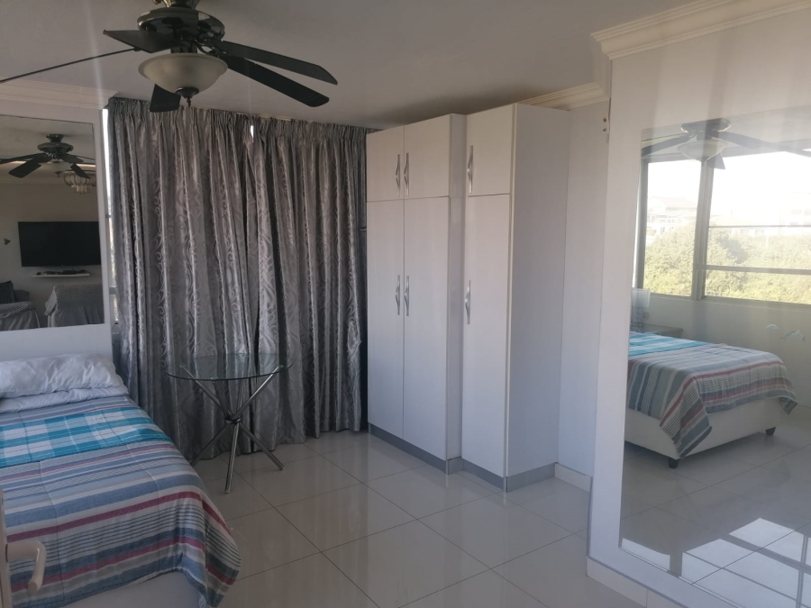 To Let 2 Bedroom Property for Rent in Amanzimtoti KwaZulu-Natal