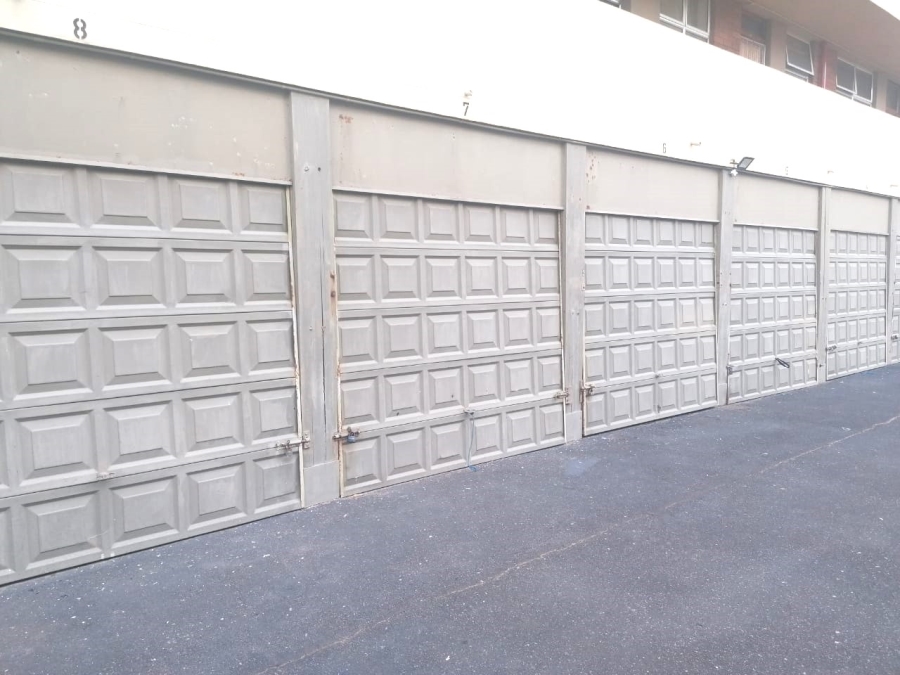 To Let 2 Bedroom Property for Rent in Amanzimtoti KwaZulu-Natal