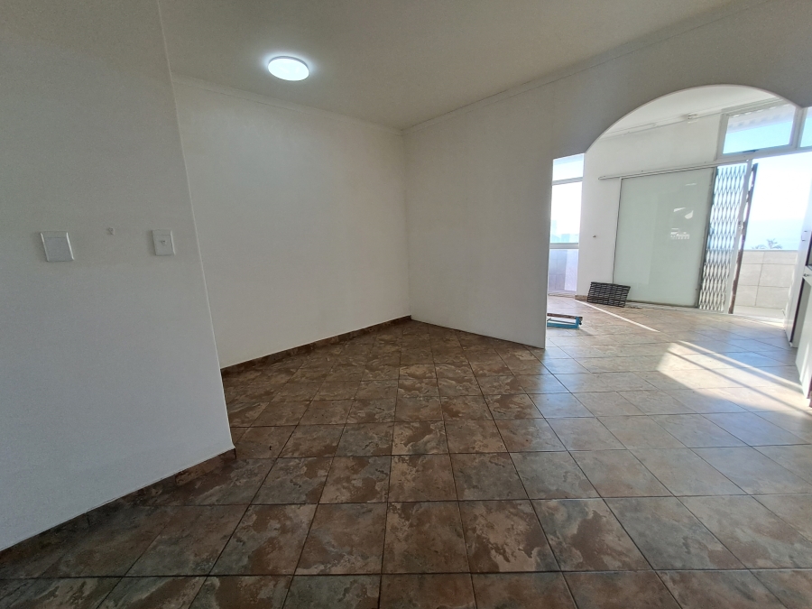 1 Bedroom Property for Sale in Margate KwaZulu-Natal