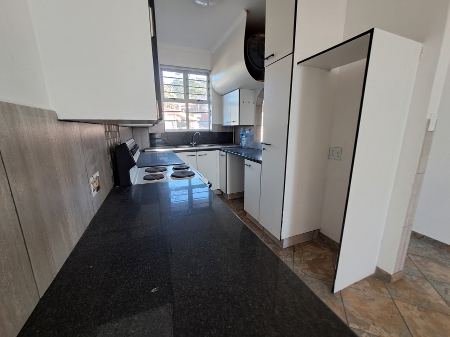 1 Bedroom Property for Sale in Margate KwaZulu-Natal