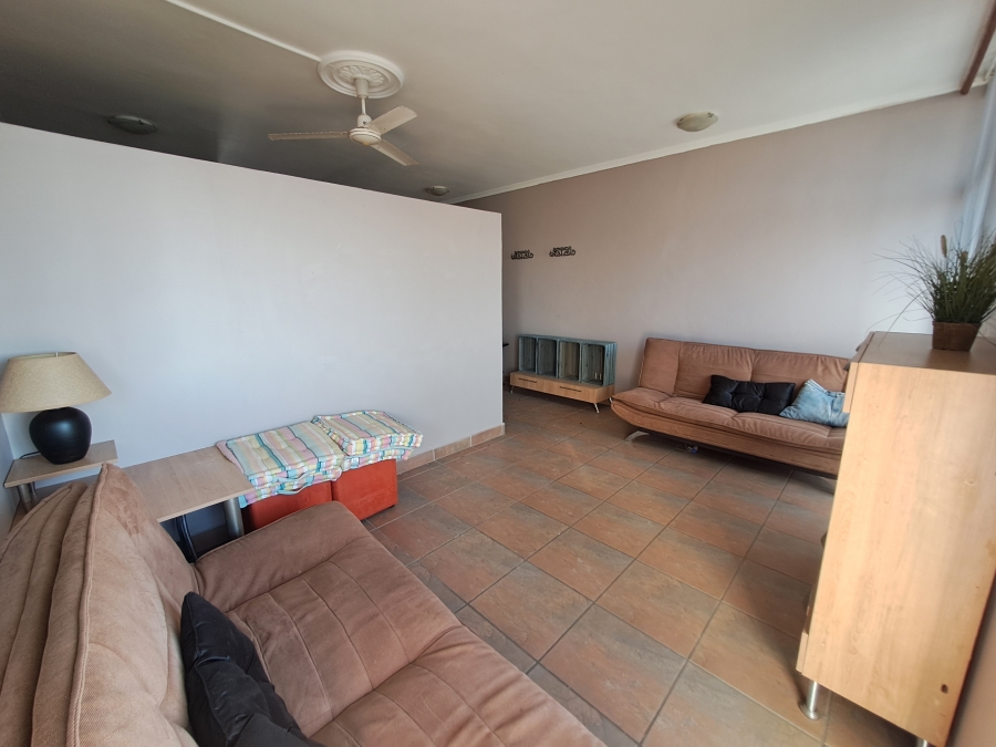 1 Bedroom Property for Sale in Margate KwaZulu-Natal