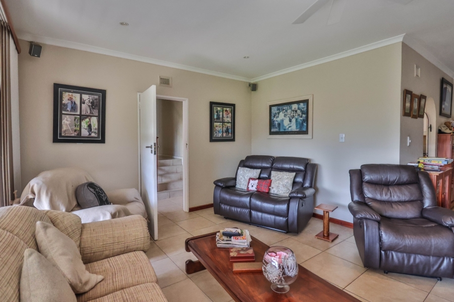 3 Bedroom Property for Sale in Cowies Hill Park KwaZulu-Natal