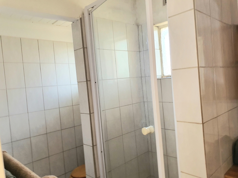 To Let 2 Bedroom Property for Rent in Greendale KwaZulu-Natal