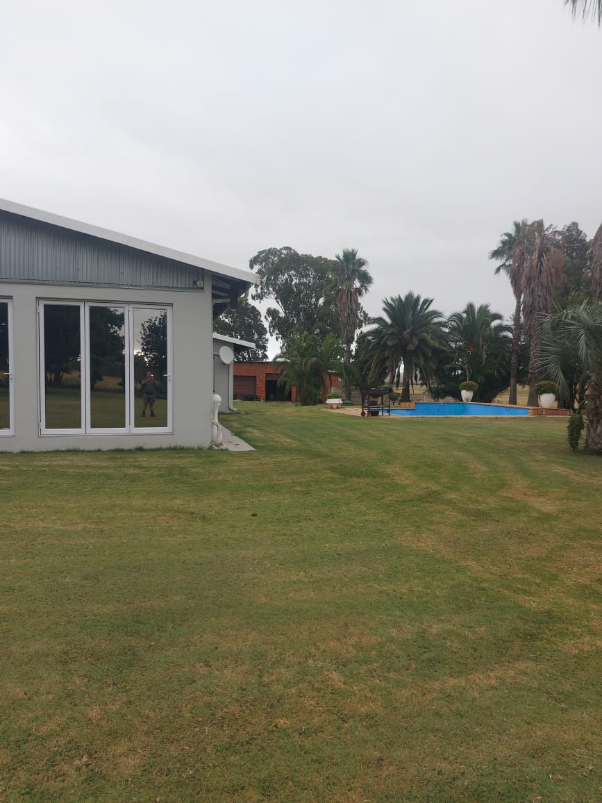 Commercial Property for Sale in Helpmekaar KwaZulu-Natal