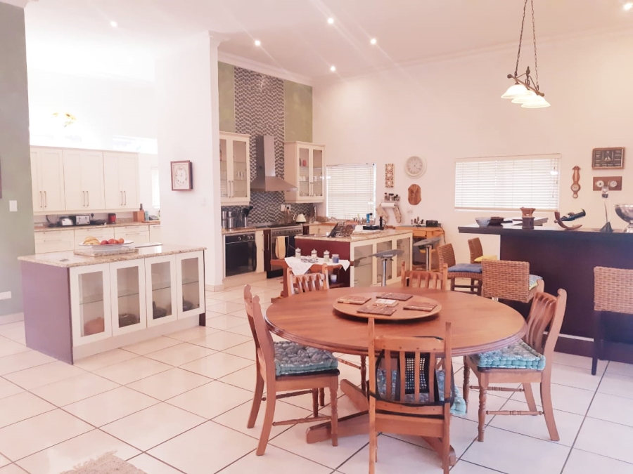 To Let 3 Bedroom Property for Rent in Wakenshaw Estate KwaZulu-Natal