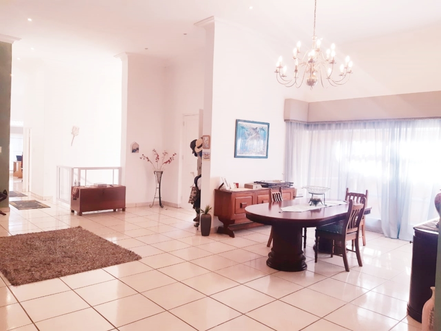 To Let 3 Bedroom Property for Rent in Wakenshaw Estate KwaZulu-Natal