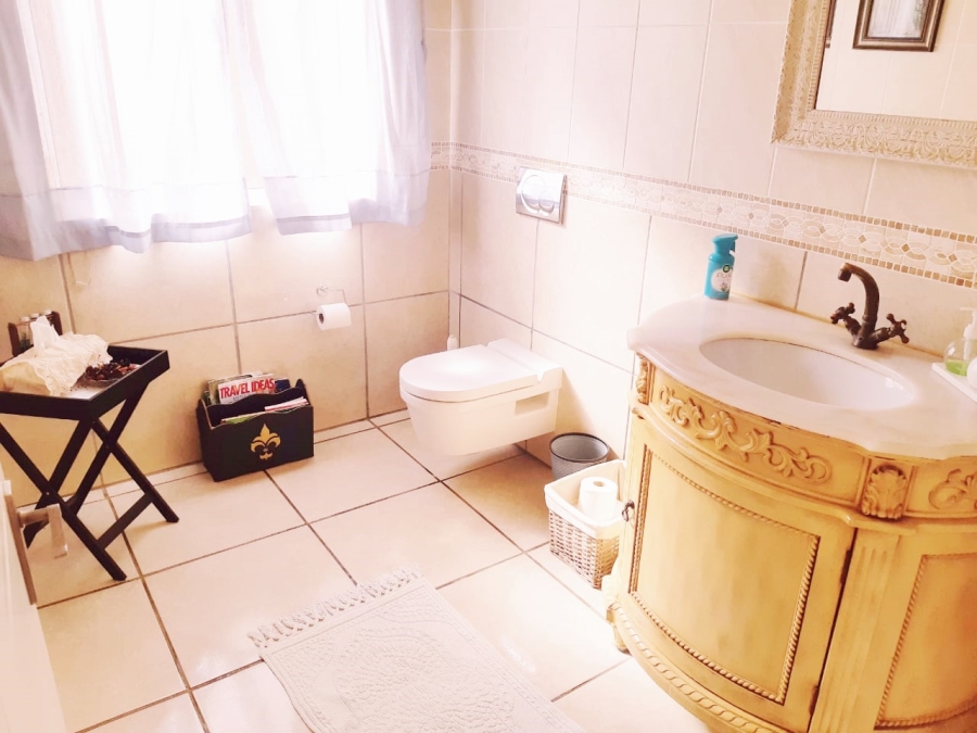 To Let 3 Bedroom Property for Rent in Wakenshaw Estate KwaZulu-Natal