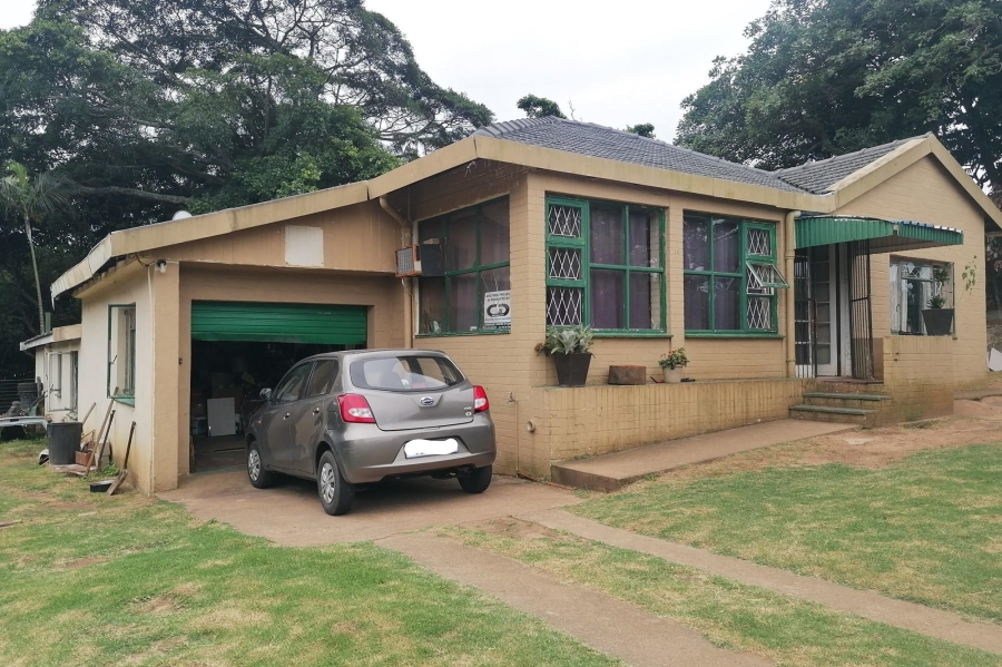 2 Bedroom Property for Sale in St Michaels On Sea KwaZulu-Natal
