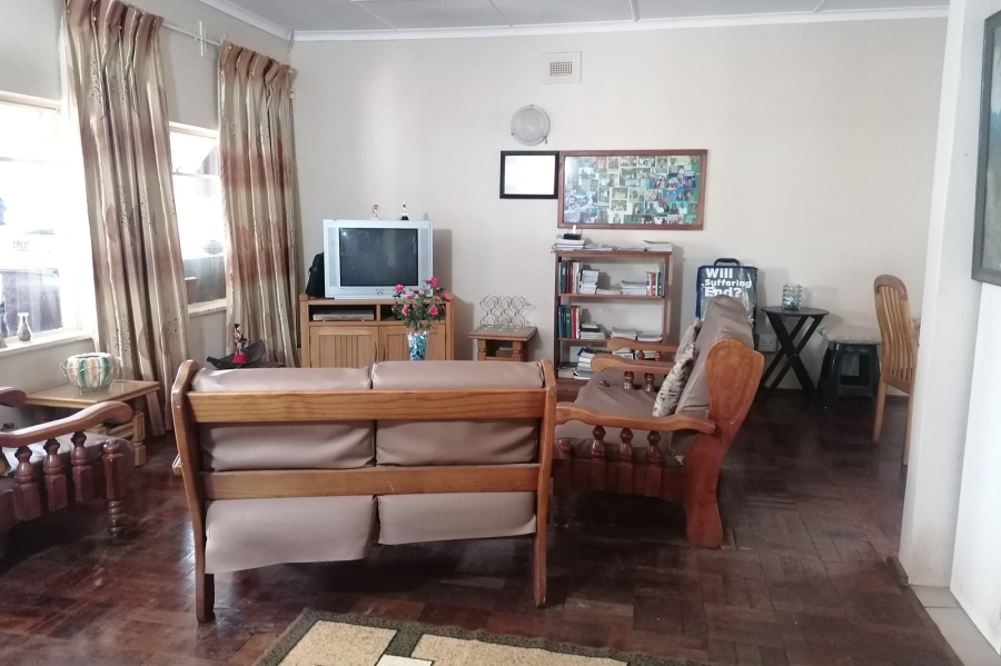 2 Bedroom Property for Sale in St Michaels On Sea KwaZulu-Natal