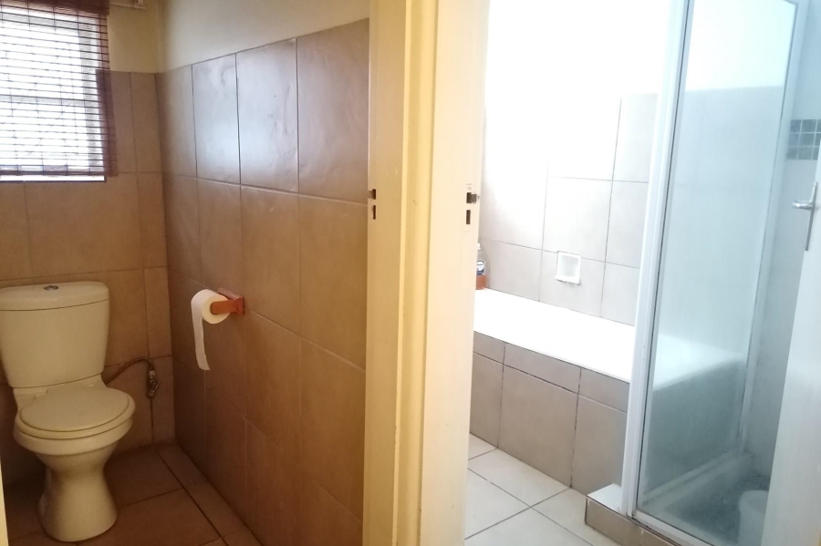 2 Bedroom Property for Sale in St Michaels On Sea KwaZulu-Natal