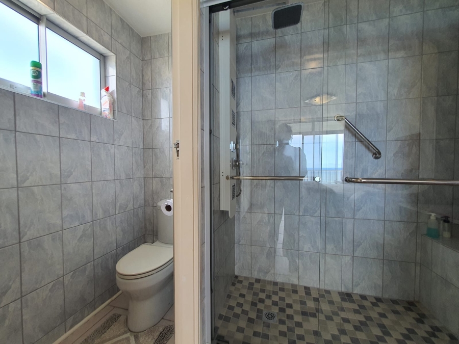 3 Bedroom Property for Sale in Amanzimtoti KwaZulu-Natal