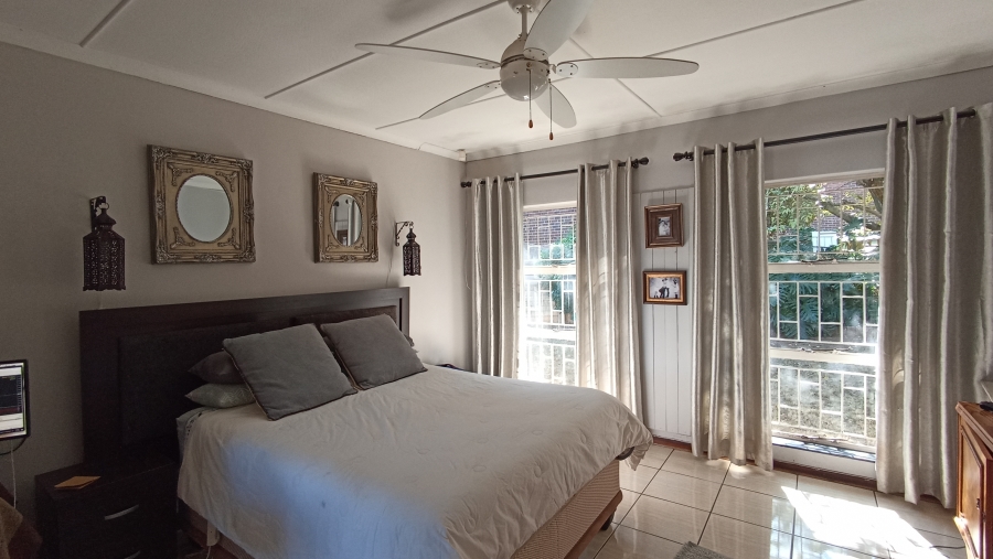 4 Bedroom Property for Sale in Signal Hill KwaZulu-Natal