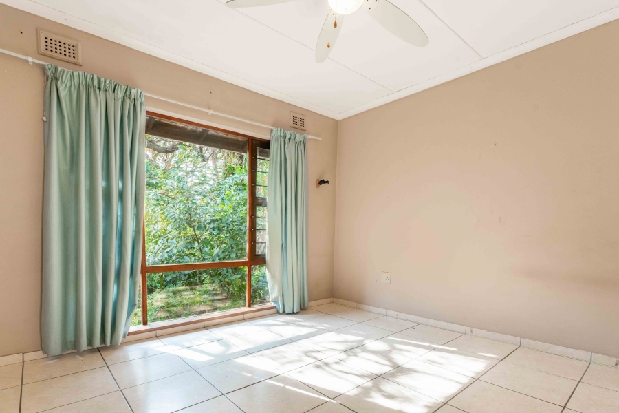 4 Bedroom Property for Sale in Amanzimtoti KwaZulu-Natal