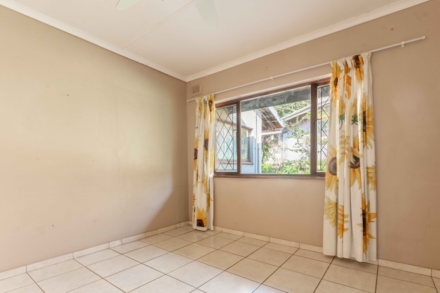 4 Bedroom Property for Sale in Amanzimtoti KwaZulu-Natal