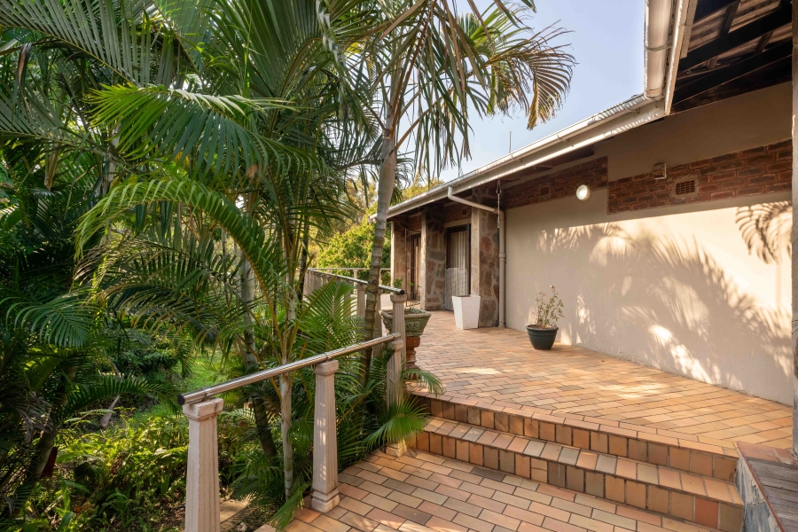 4 Bedroom Property for Sale in Amanzimtoti KwaZulu-Natal