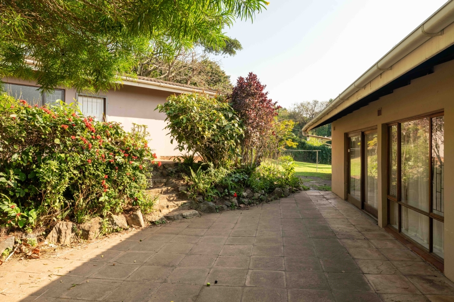 4 Bedroom Property for Sale in Amanzimtoti KwaZulu-Natal