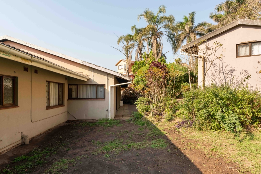 4 Bedroom Property for Sale in Amanzimtoti KwaZulu-Natal