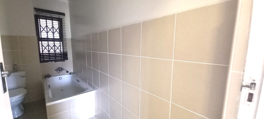 3 Bedroom Property for Sale in Westbrook KwaZulu-Natal