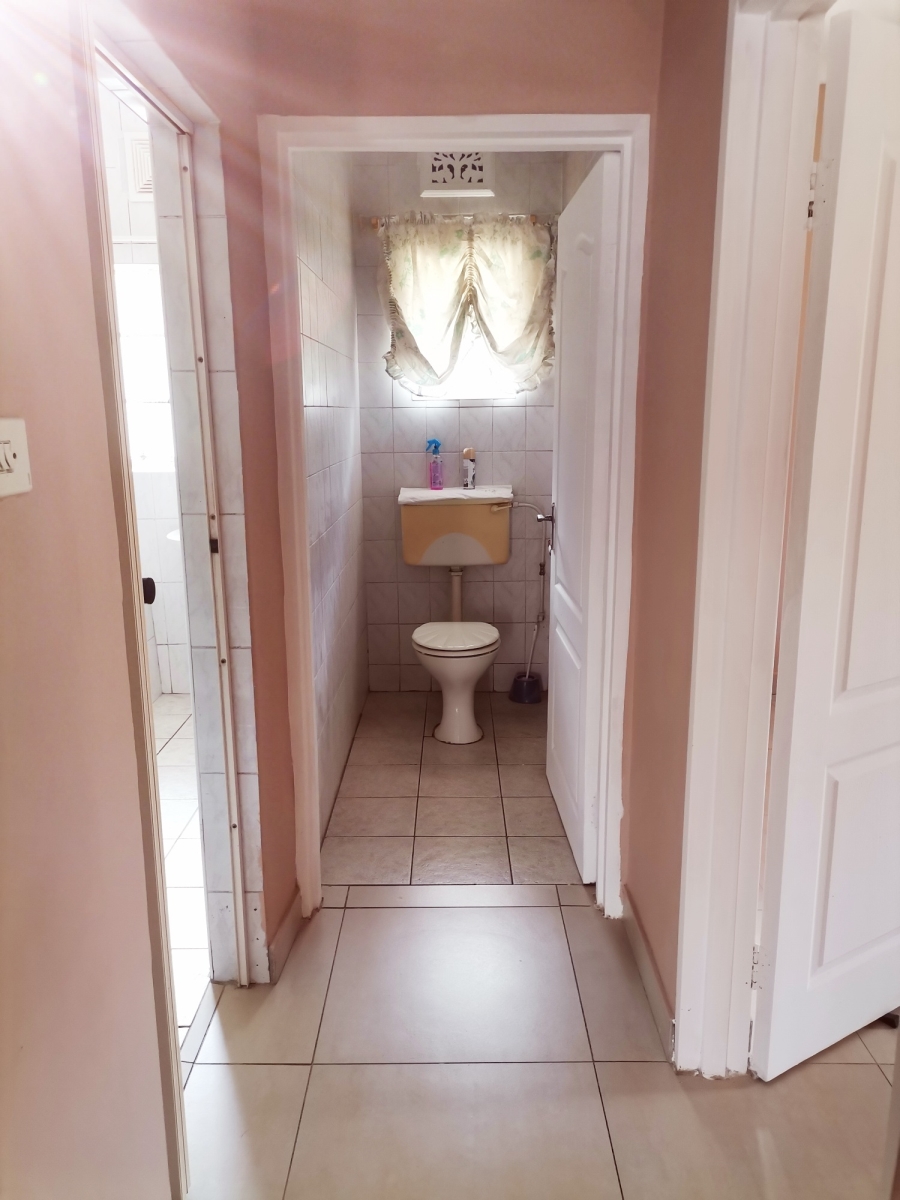 4 Bedroom Property for Sale in Glen Park KwaZulu-Natal