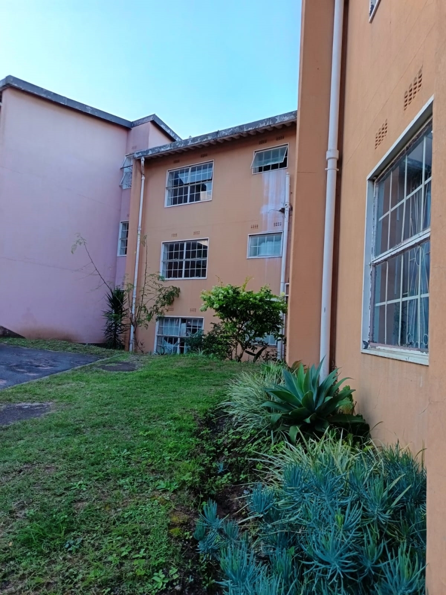2 Bedroom Property for Sale in Oaklands KwaZulu-Natal