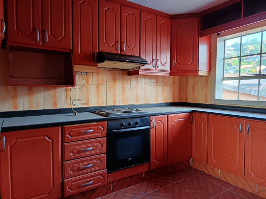 2 Bedroom Property for Sale in Oaklands KwaZulu-Natal