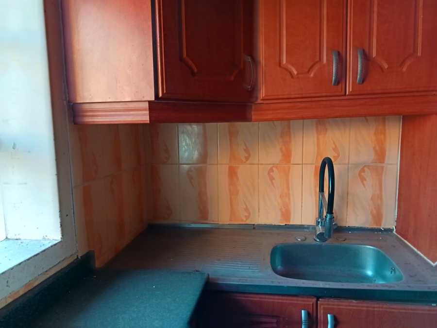 2 Bedroom Property for Sale in Oaklands KwaZulu-Natal