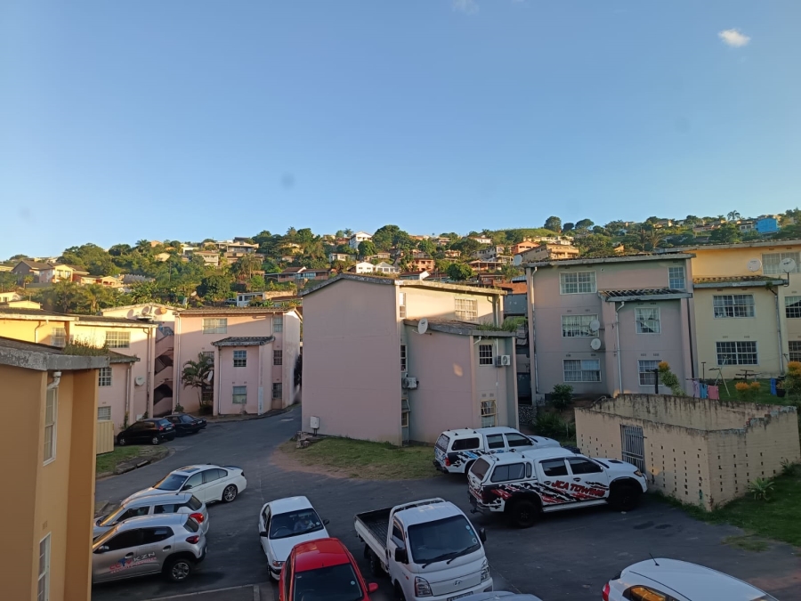 2 Bedroom Property for Sale in Oaklands KwaZulu-Natal