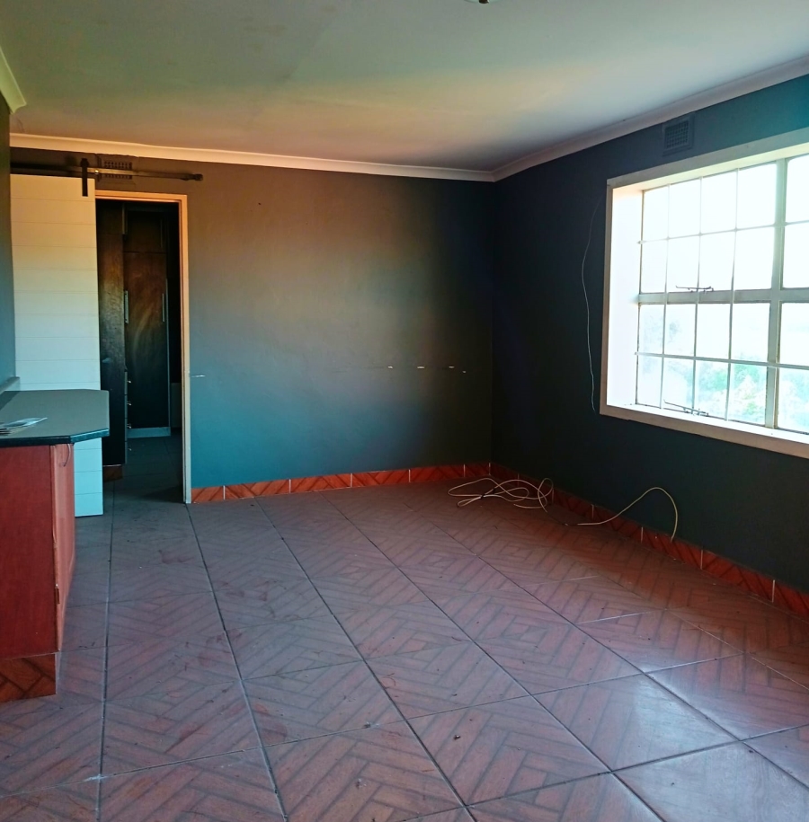 2 Bedroom Property for Sale in Oaklands KwaZulu-Natal