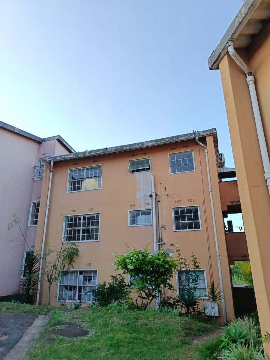2 Bedroom Property for Sale in Oaklands KwaZulu-Natal