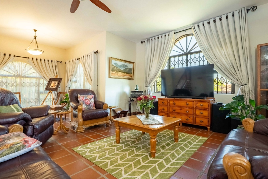 3 Bedroom Property for Sale in Amanzimtoti KwaZulu-Natal