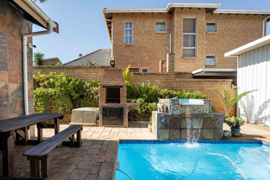 3 Bedroom Property for Sale in Amanzimtoti KwaZulu-Natal