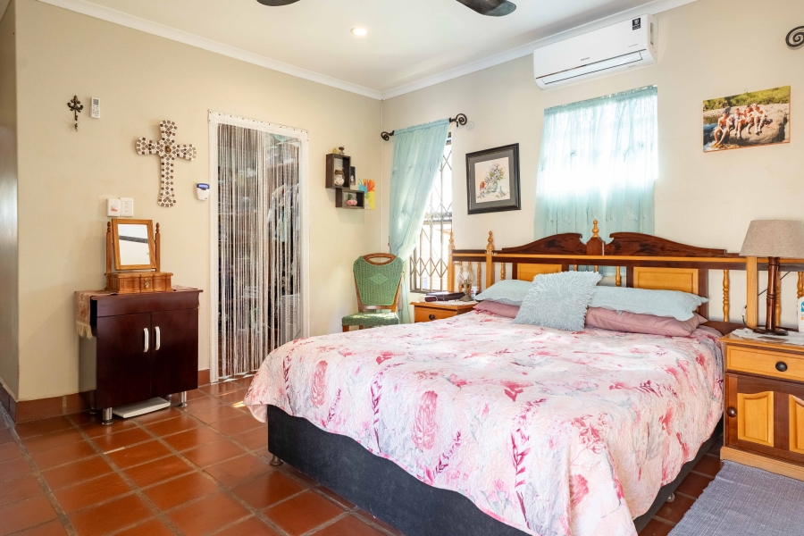 3 Bedroom Property for Sale in Amanzimtoti KwaZulu-Natal