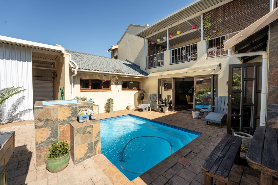3 Bedroom Property for Sale in Amanzimtoti KwaZulu-Natal