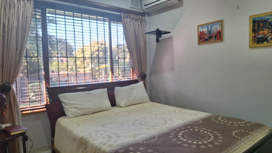 4 Bedroom Property for Sale in Amanzimtoti KwaZulu-Natal