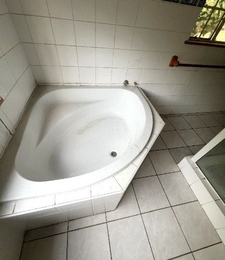 4 Bedroom Property for Sale in Blackridge KwaZulu-Natal
