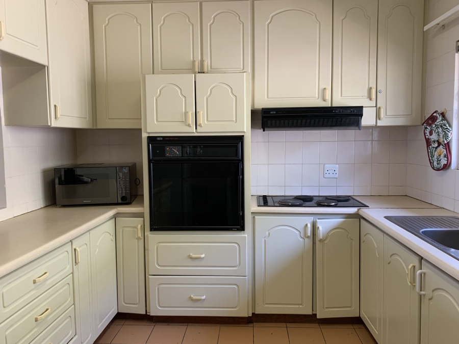 3 Bedroom Property for Sale in Scottburgh Central KwaZulu-Natal