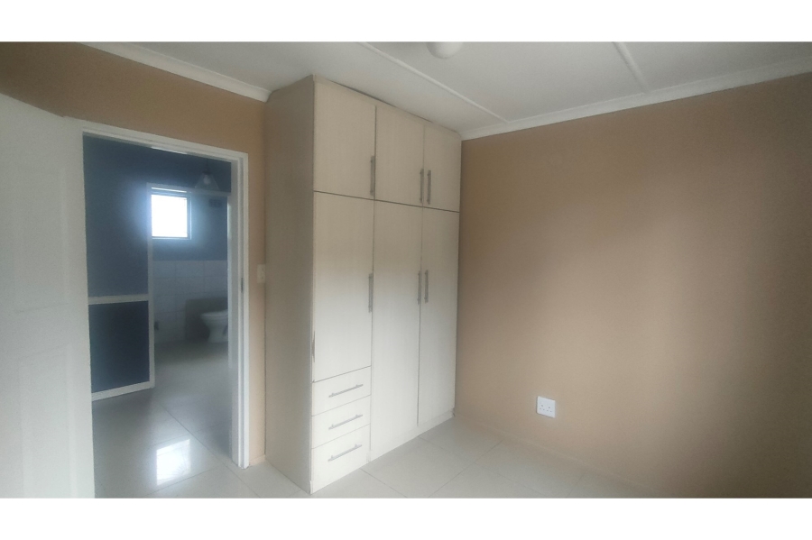 3 Bedroom Property for Sale in Umlazi Z KwaZulu-Natal