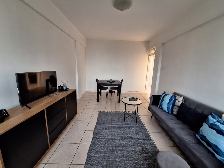 1 Bedroom Property for Sale in Essenwood KwaZulu-Natal