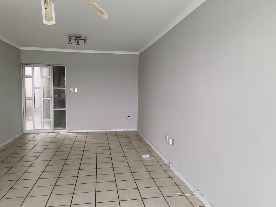 2 Bedroom Property for Sale in Durban Central KwaZulu-Natal