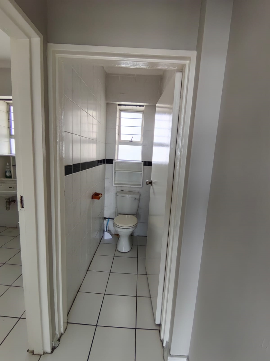 2 Bedroom Property for Sale in Durban Central KwaZulu-Natal